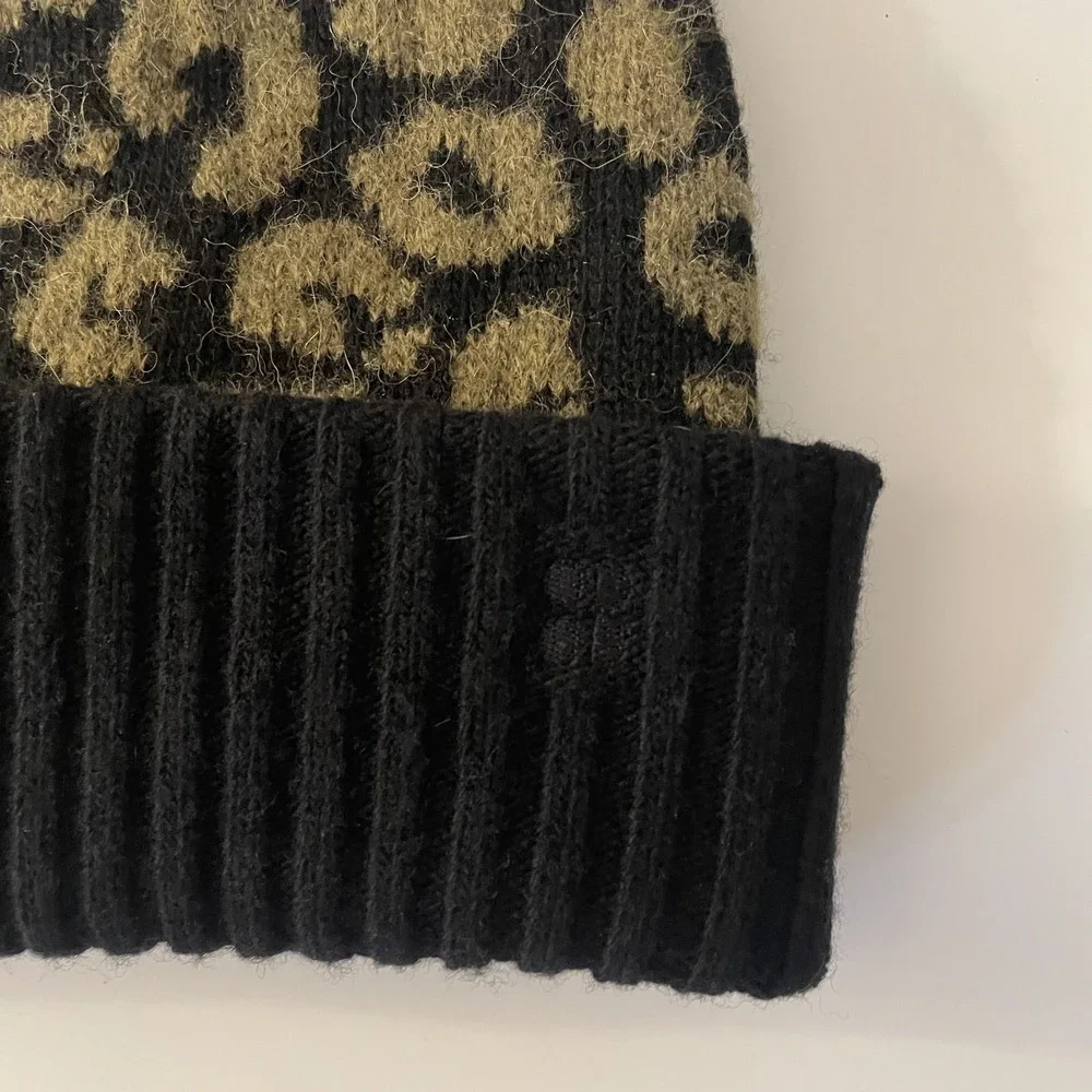 Sweaty Betty Alpaca Blend Leopard Animal Print Beanie Green‎ Black Chunky Knit